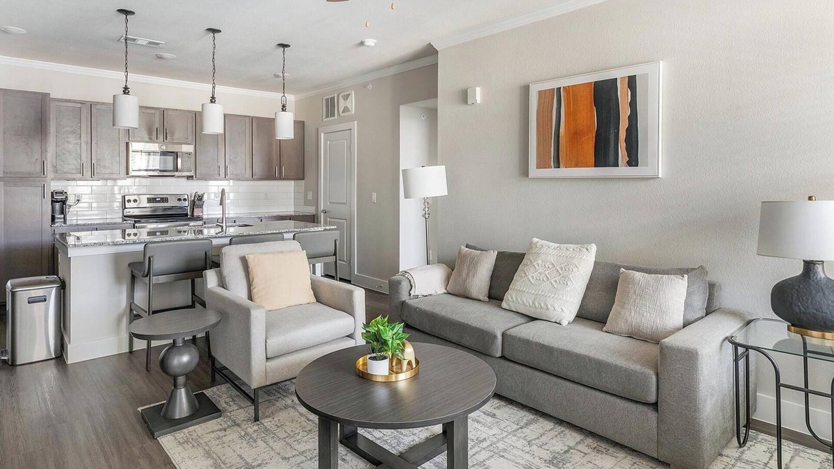 Huntsville Apartment | Landing | Amazing 2BD, Gym, Pool