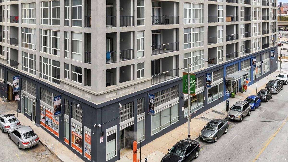 Downtown Baltimore Apartment | Landing at 222 Saratoga - 2 Bedrooms in Downtown