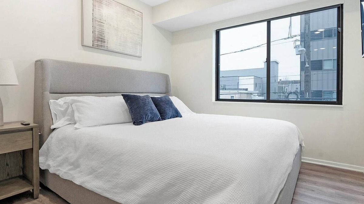 Spruce Hill Apartment | Landing at 4419 Ludlow - 2 Bedrooms in Universi.