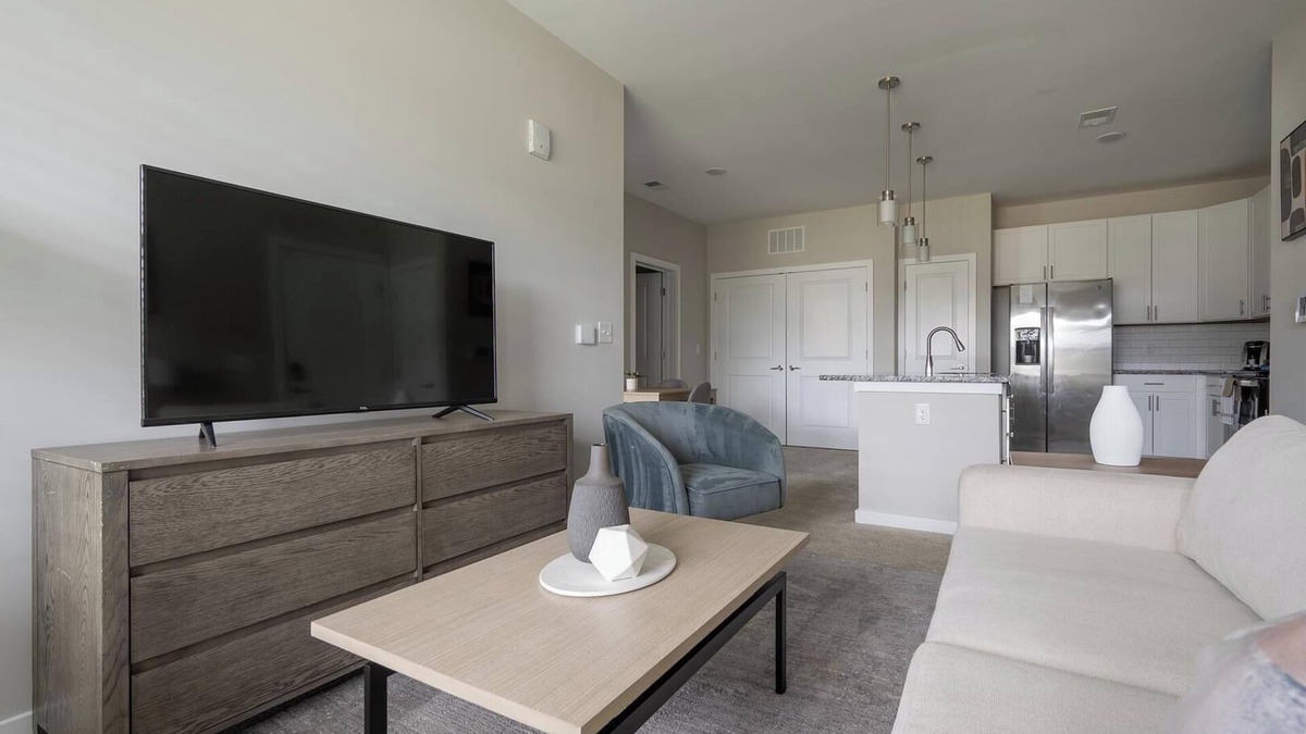 Huntersville Apartment | Landing at Abberly Liberty Crossing - 1 Bedroom.