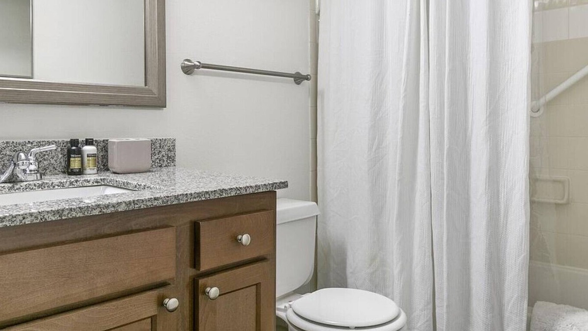 Blue Ash Apartment | Landing at Altitude Blue Ash - 2 Bedrooms in Downtown Blue Ash