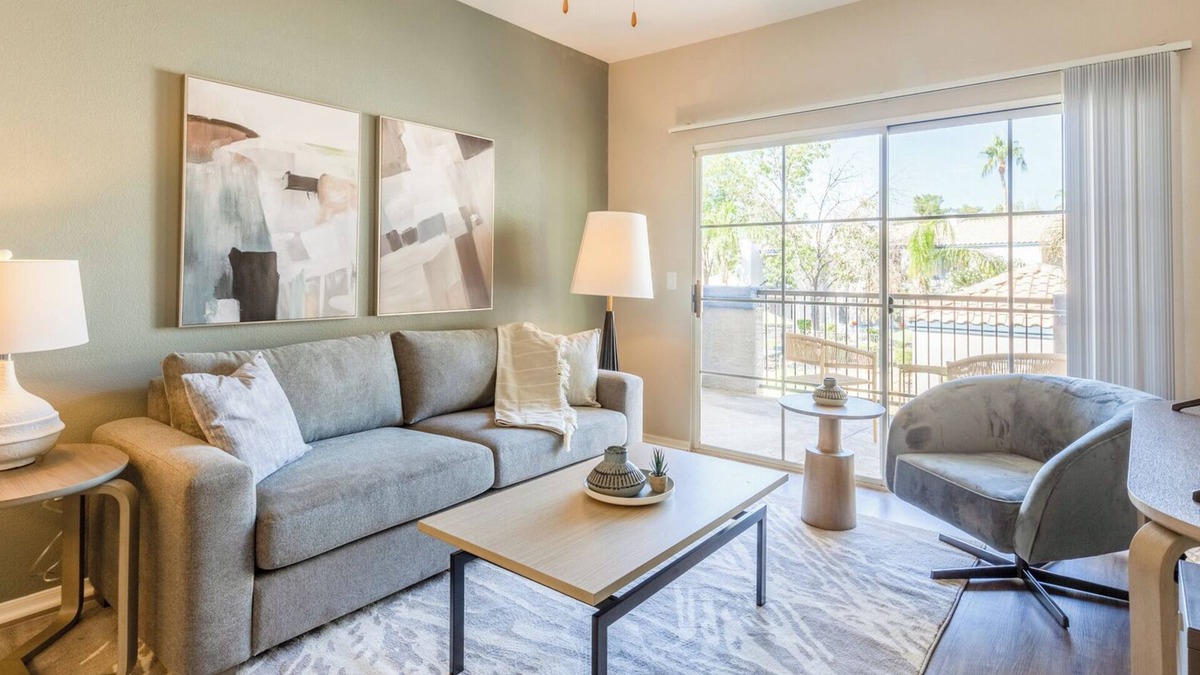 Greenbell Apartment | Landing at Boulders at Lookout Mountain - 1 Bed.