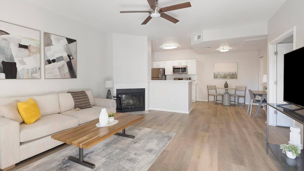 Greenbell Apartment | Landing at Boulders at Lookout Mountain - 1 Bed.