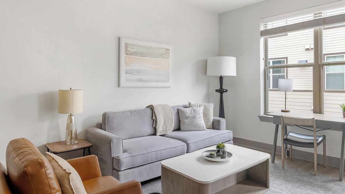 McKinney Apartment | Landing at Bridge at McKinney - 2 Bedrooms in D.