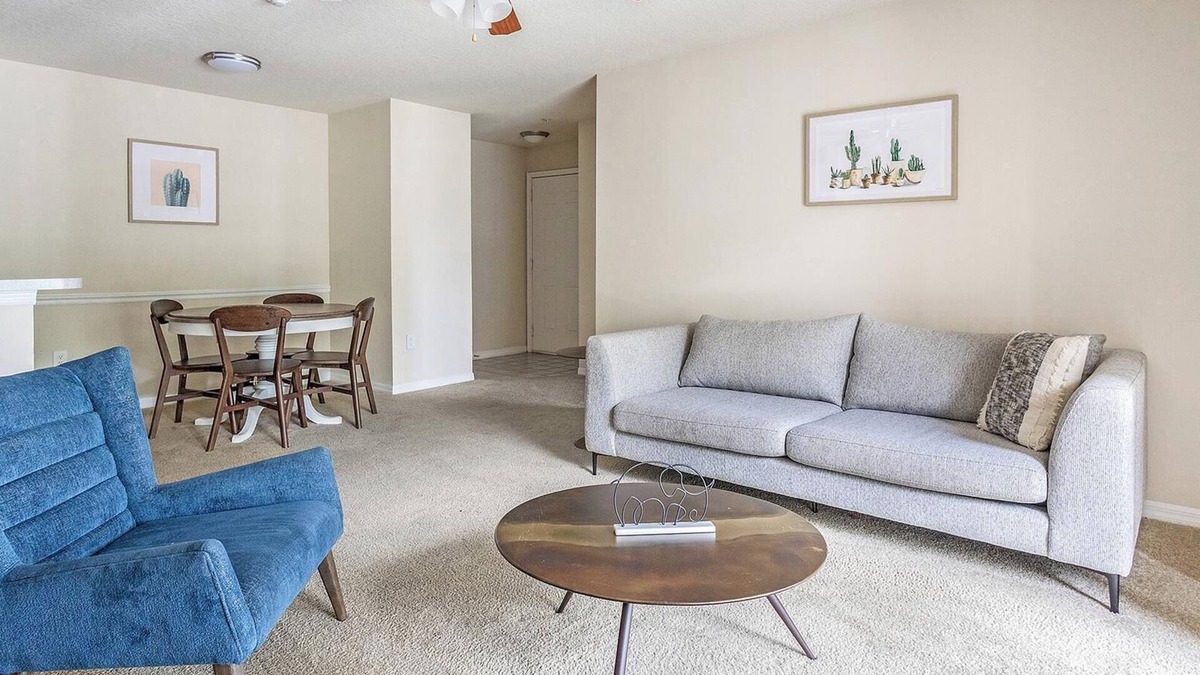 Trailer Estates Apartment | Landing at Champions Walk - 2 Bedrooms in South.