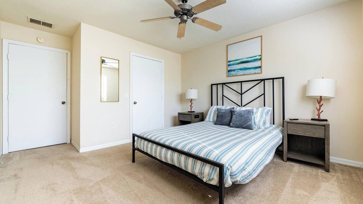 Trailer Estates Apartment | Landing at Champions Walk - 2 Bedrooms in South.