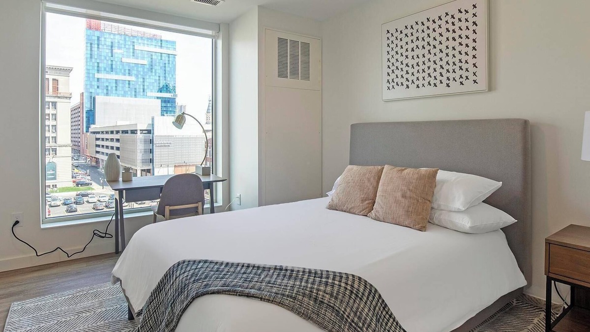 Greektown Historic District Apartment | Landing at eXchange - Studio in Downtown Detroit