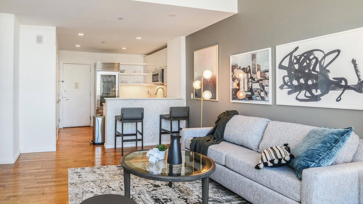 Northwest Columbus Apartment | Landing at Kendall Park - 2 Bedrooms in Governo.