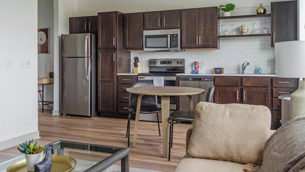 McCordsville Apartment | Landing at McCord Square - 1 Bedroom in Mc Cord.
