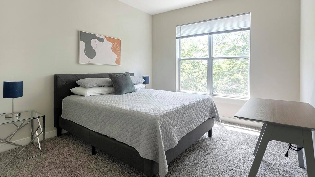 Chillum Apartment | Landing at Mode at Hyattsville - 1 Bedroom in H.