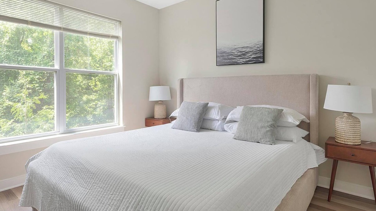 Chillum Apartment | Landing at Mode at Hyattsville - 1 Bedroom in H.