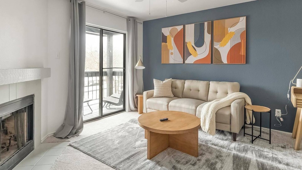 Windsor Park Apartment | Landing at Mueller Flats - 1 Bedroom in Windsor.
