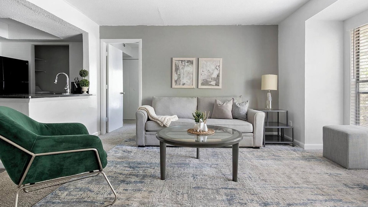 Winston - Salem Apartment | Landing at Northcliffe Forest - 2 Bedrooms in N.