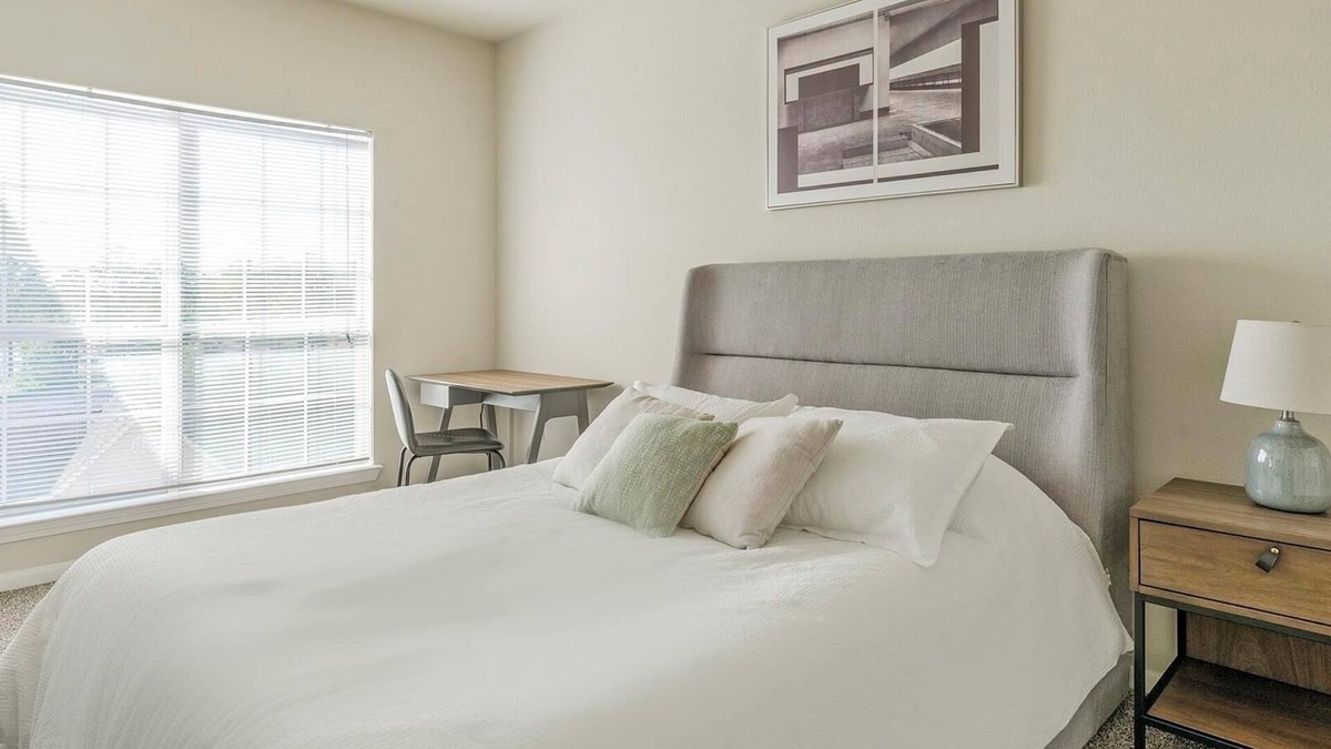 Southbelt/Ellington Apartment | Landing at Settlers Ranch - 1 Bedroom in South .
