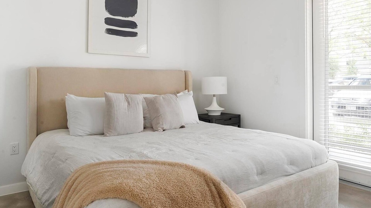 Austin Apartment | Landing at The Artesian at Bee Cave - 1 Bedroom.