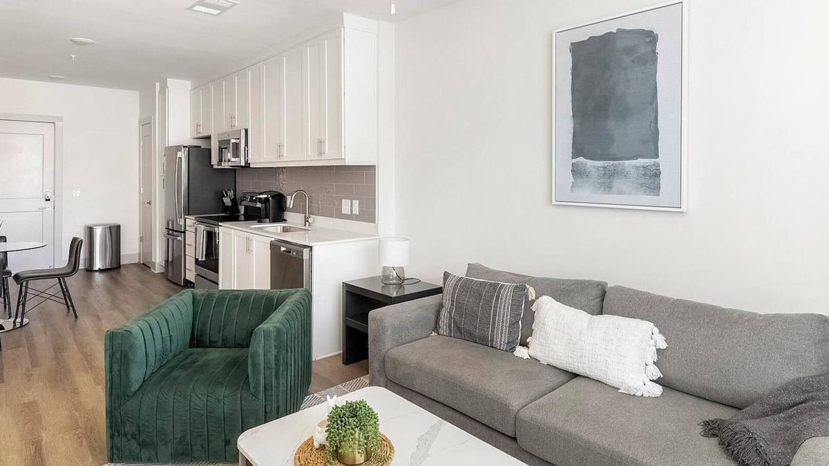 Huntsville Apartment | Landing at The Gallery - 1 Bedroom in West Hunt.
