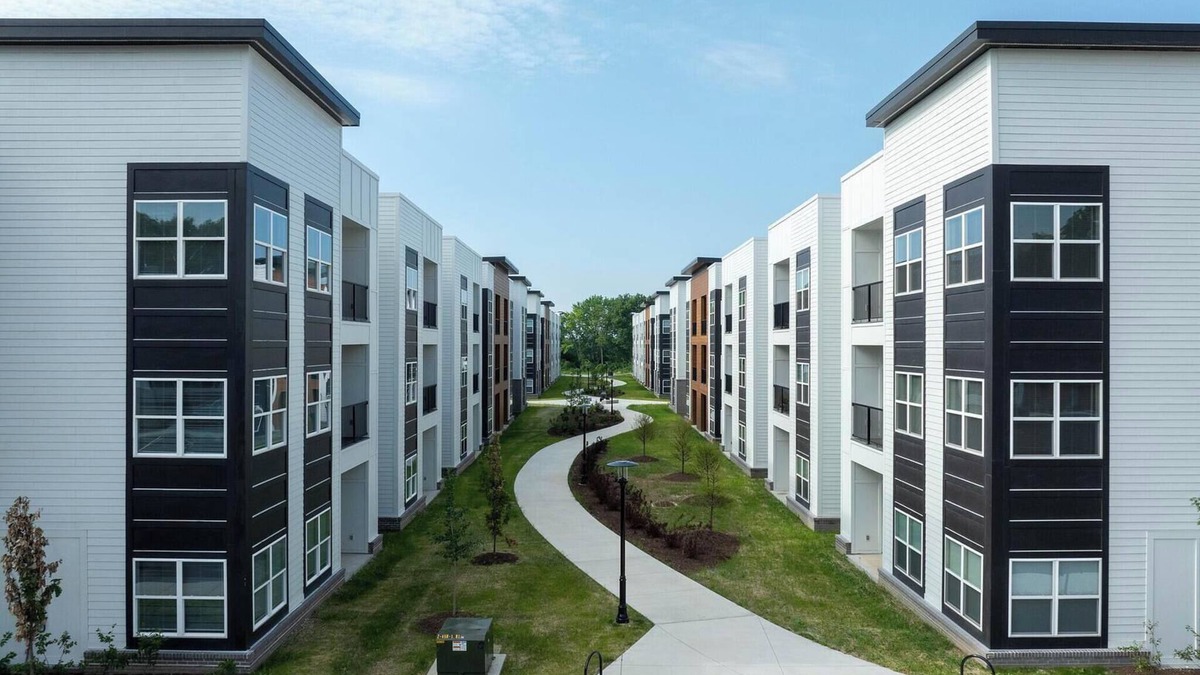 Cartersburg Apartment | Landing at The Landing - 2 Bedrooms in Clermont