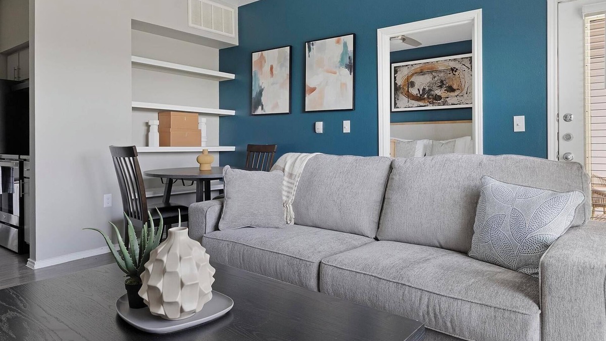 Royal Ridge Apartment | Landing at The Lynx - 1 Bedroom in El Dorado/.
