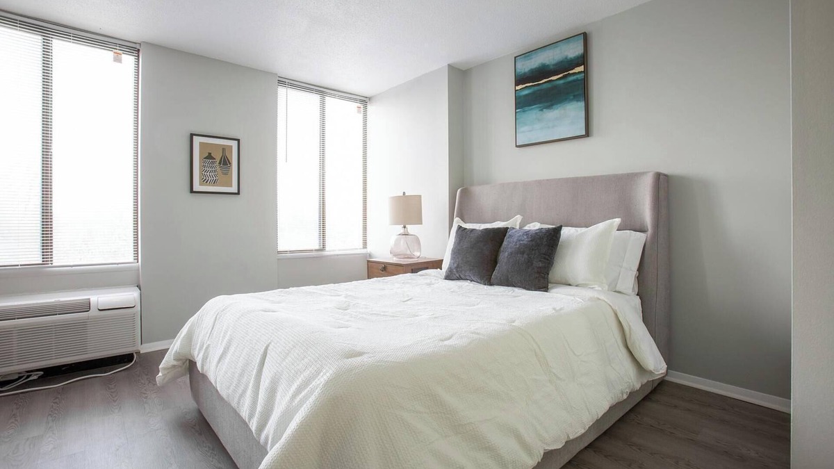 Fort Wayne Apartment | Landing at Three Rivers - Studio in Central For.