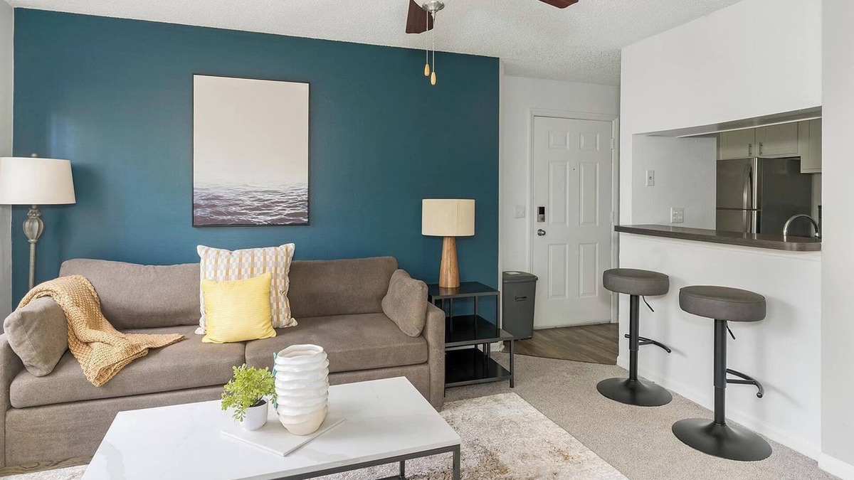 Sunbeam Apartment | Landing at Timberwalk at Mandarin - 1 Bedroom i.