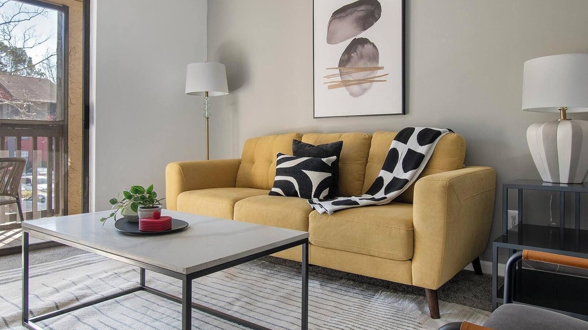 Sunbeam Apartment | Landing at Timberwalk at Mandarin - 2 Bedrooms .