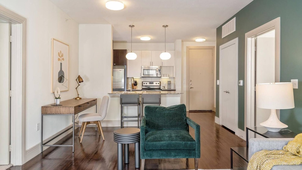 Stone Oak Apartment | Landing at Toscana at Sonterra - 1 Bedroom in S.