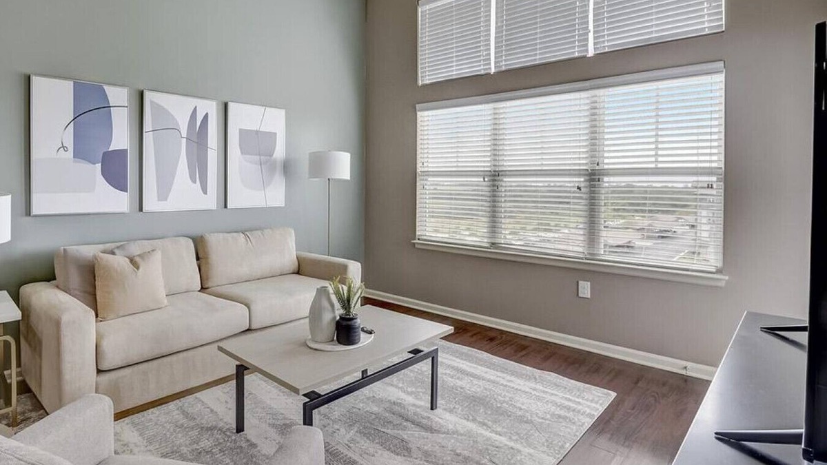 I-435 West KC-KS Apartment | Landing at Village West Luxury Apartments - 1 Bedroom in I 435 West Kc Ks