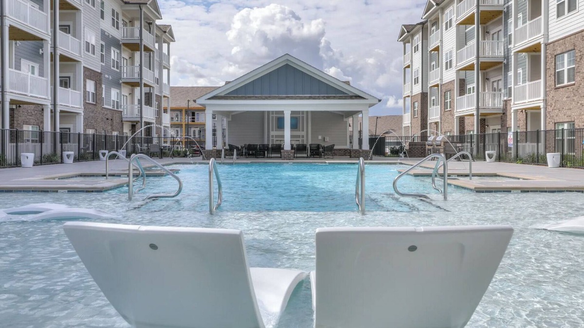 Antioch Apartment | Landing at Waterleaf at Old Franklin - 1 Bedroo.
