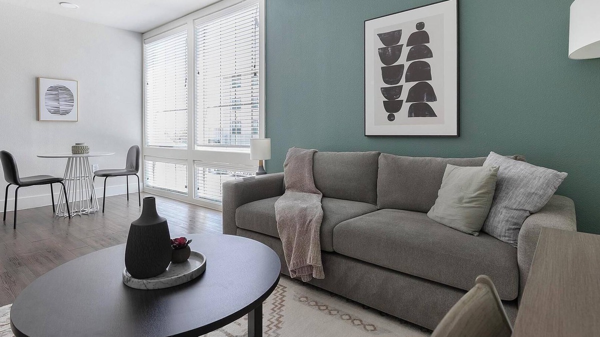 Stone Oak Apartment | Landing | Beautiful 1BD, Pool, Clubhouse