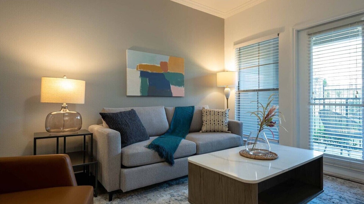 Park Ridge Apartment | Landing | Chic 1BD, Courtyard, Pool