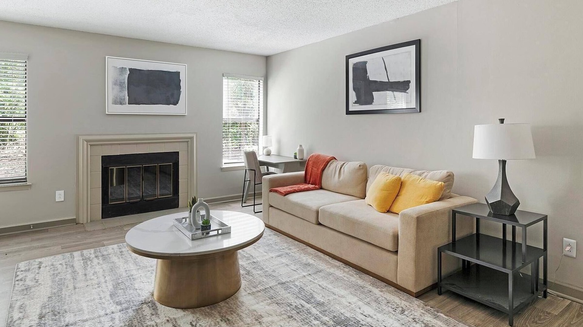 Huntsville Apartment | Landing | Chic 1BD, Pool, Clubhouse