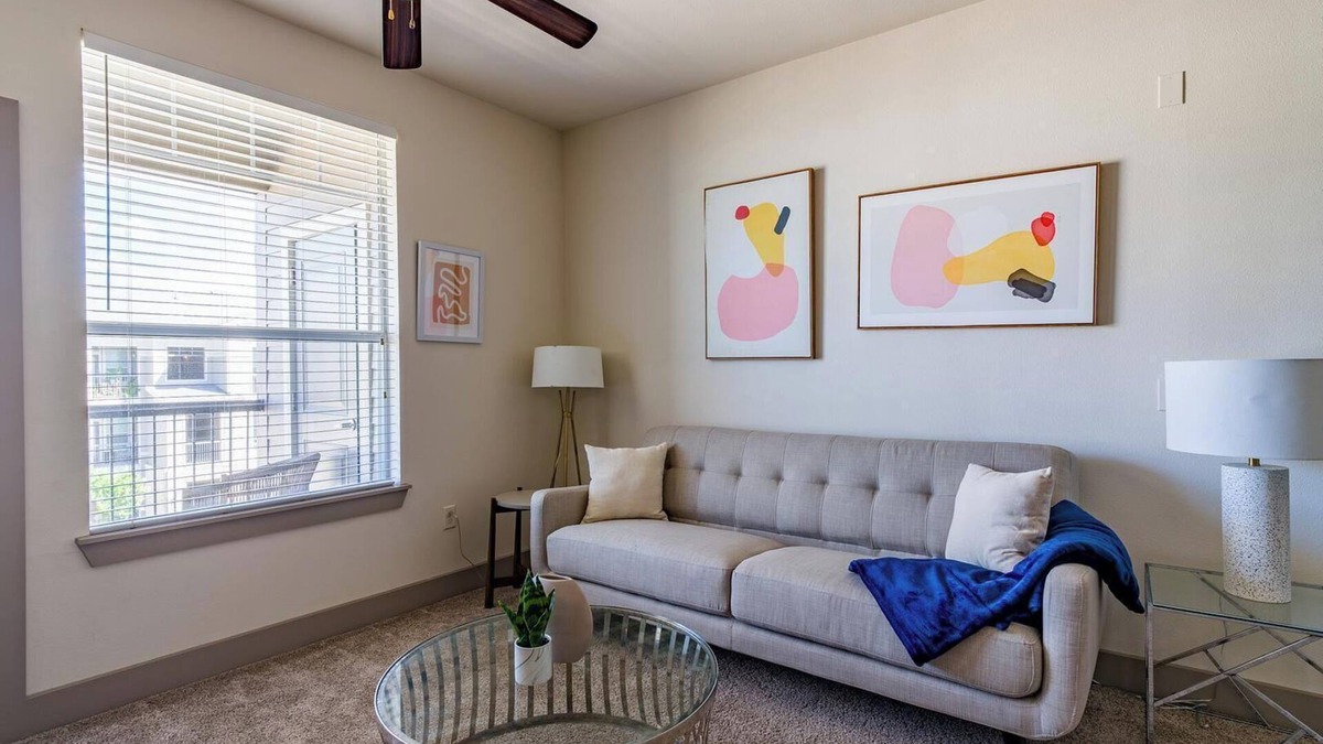 Spring Apartment | Landing | Chic 1BD, Pool, Gym