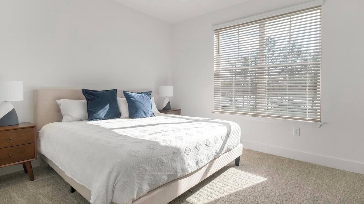 Crestline Heights Apartment | Landing | Chic 1BD, Gym, Clubhouse