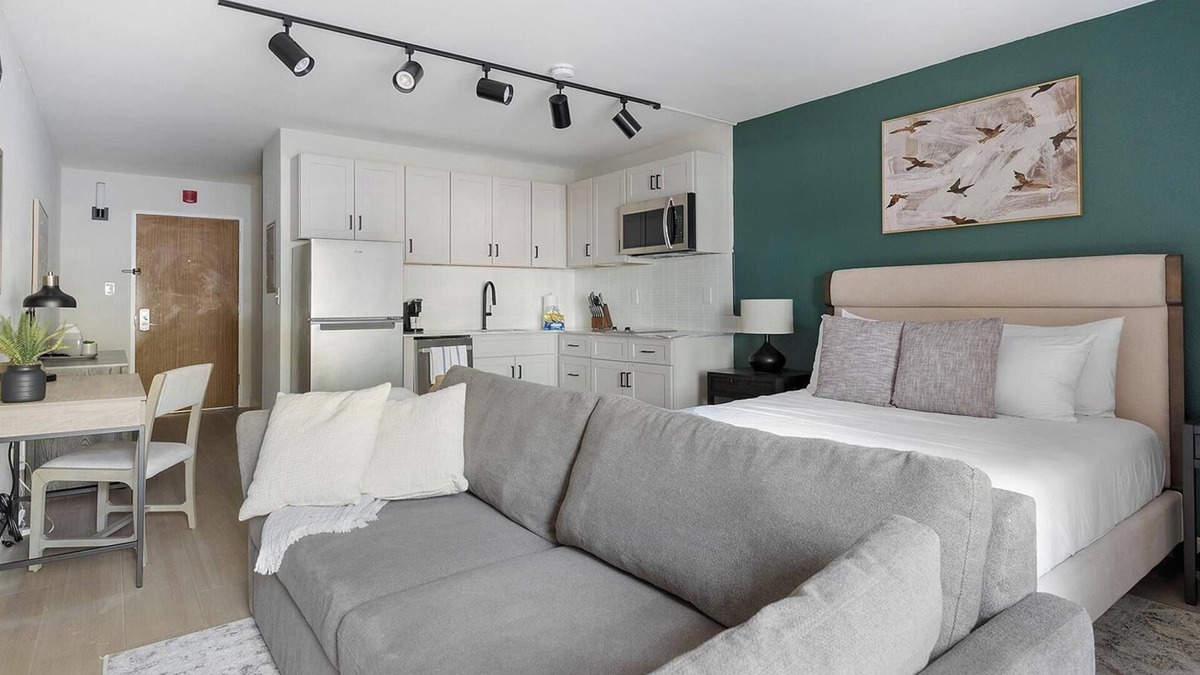 Northeast Raleigh Apartment | Landing | Chic Studio, Pool, Gym