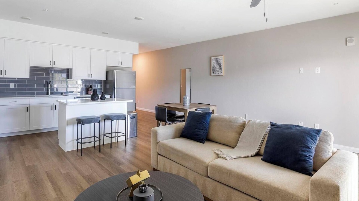 Townsite Apartment | Landing | Incredible 1BD, Rooftop Lounge, Pool