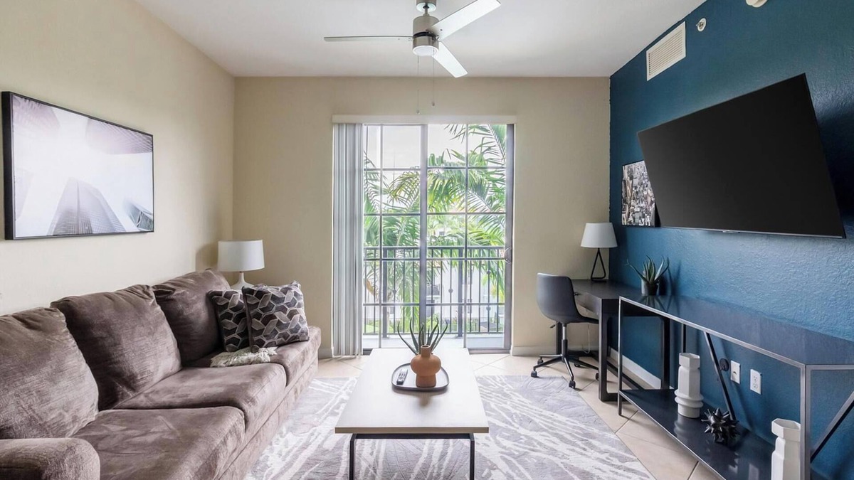 Miramar Apartment | Landing | Incredible 1BD, Gym, Clubhouse