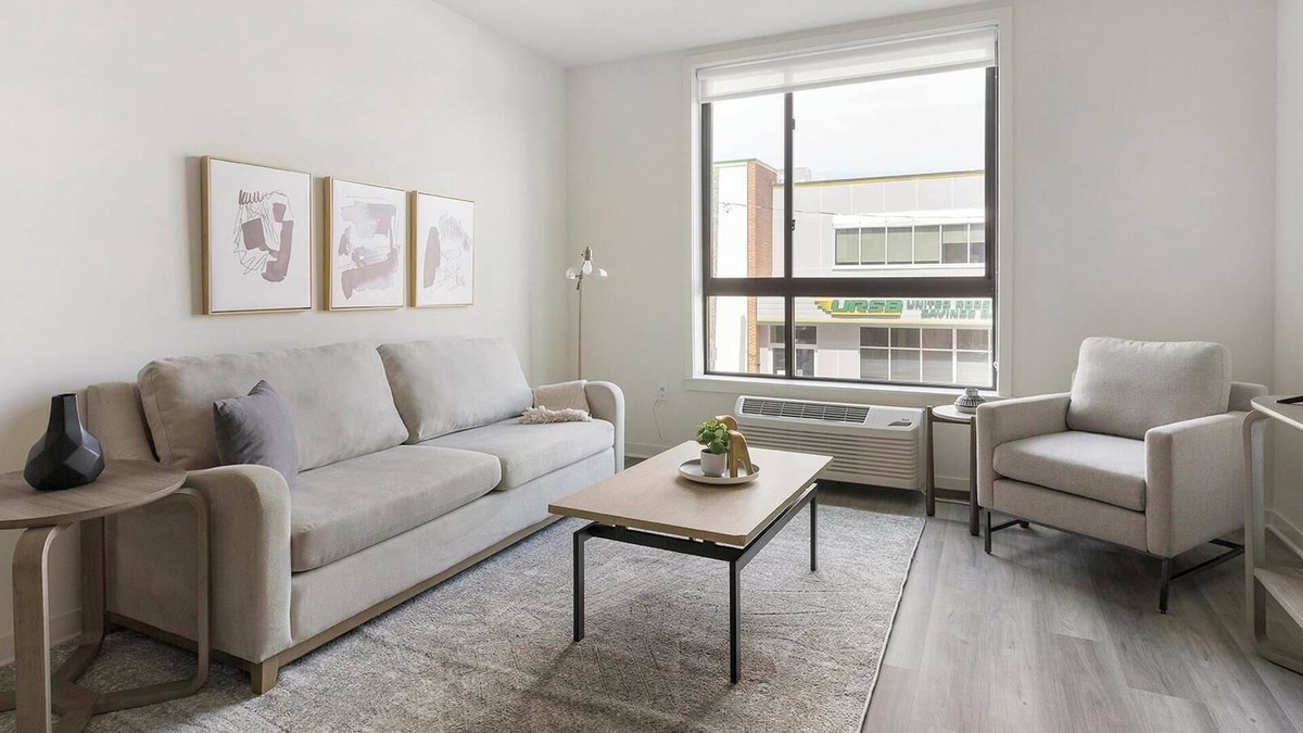 Carteret Apartment | Landing | Incredible 1BD, Courtyard, Gym