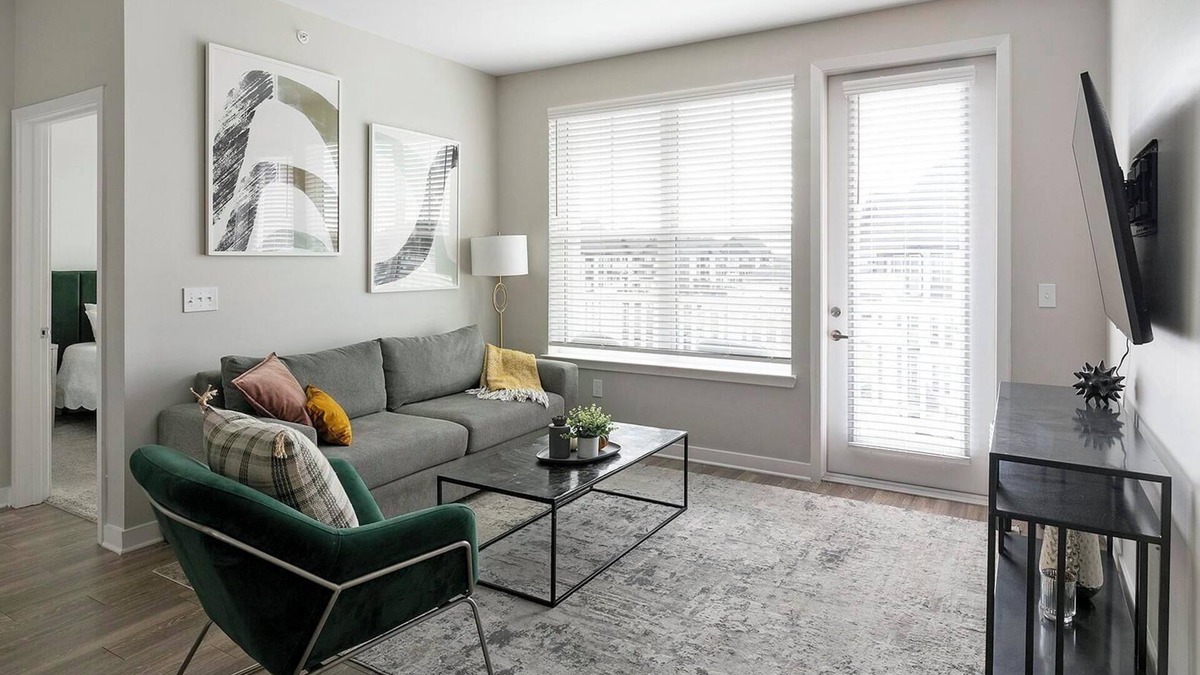 Huntsville Apartment | Landing | Incredible 2BD, Pool, Gym
