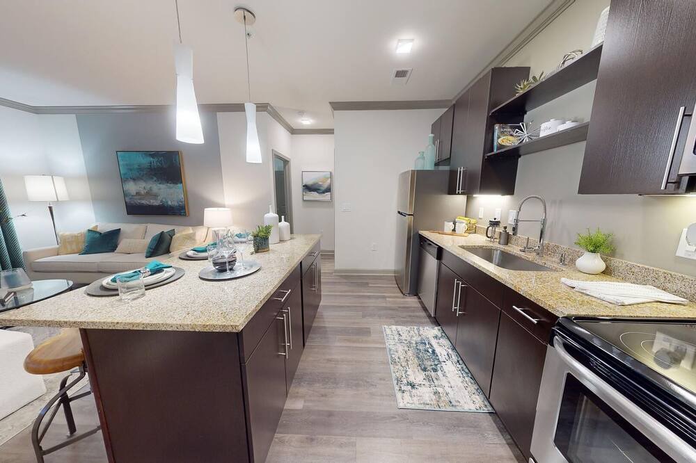 Huntersville Apartment | Landing | Incredible 2BD, Gym