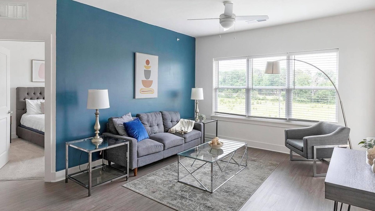 Athens Apartment | Landing | Incredible 2BD, Gym, Yoga Studio