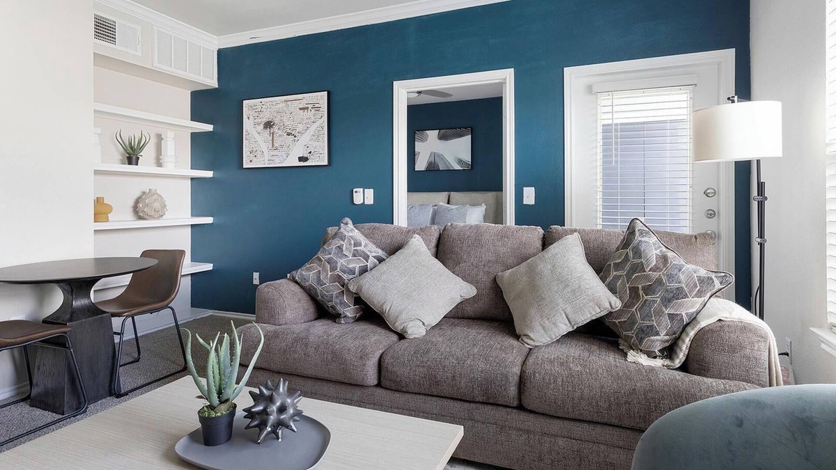 Pipers Meadow Apartment | Landing | Incredible 1BD, Gym, Clubhouse