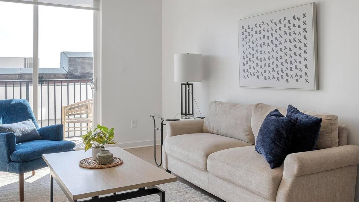 Donelson Apartment | Landing | Modern 1BD, Clubhouse, Game Room