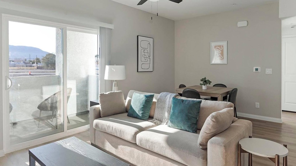 Townsite Apartment | Landing | Modern 1BD, Pool, Rooftop Lounge