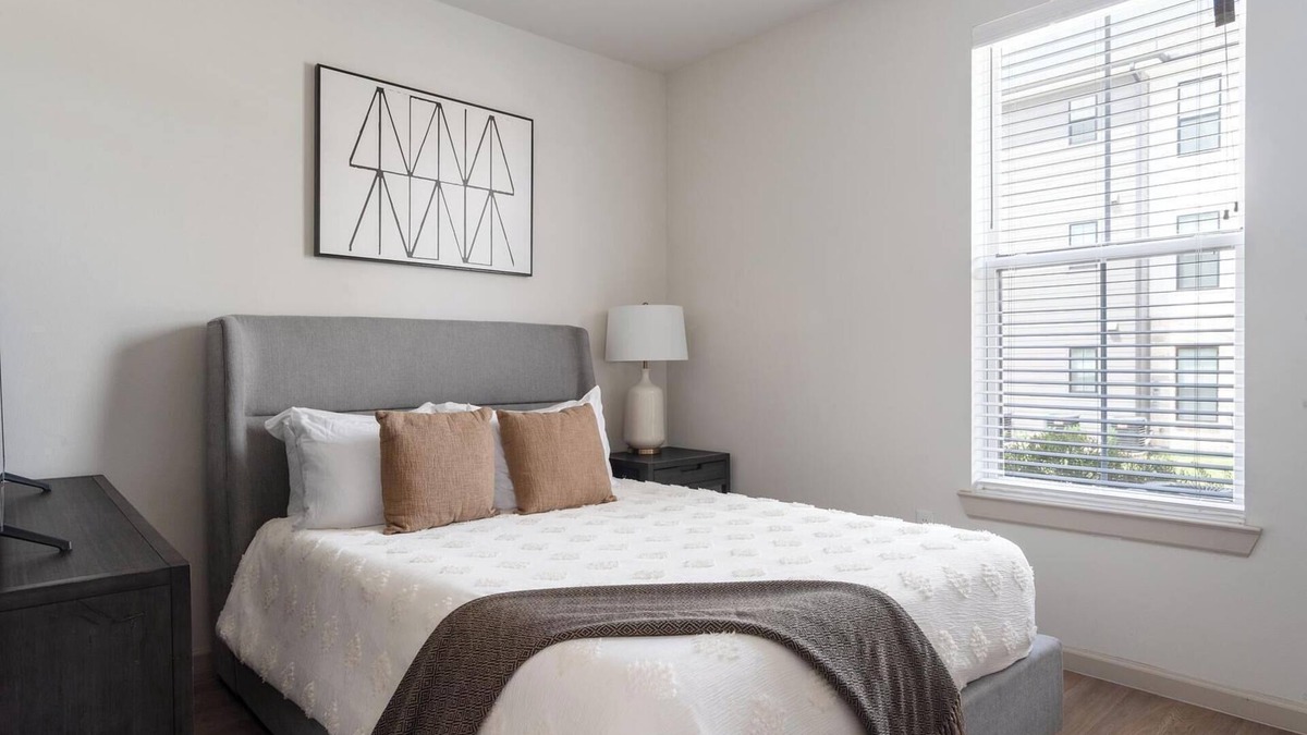 Pflugerville Apartment | Landing | Modern 1BD, Game Room, Courtyard