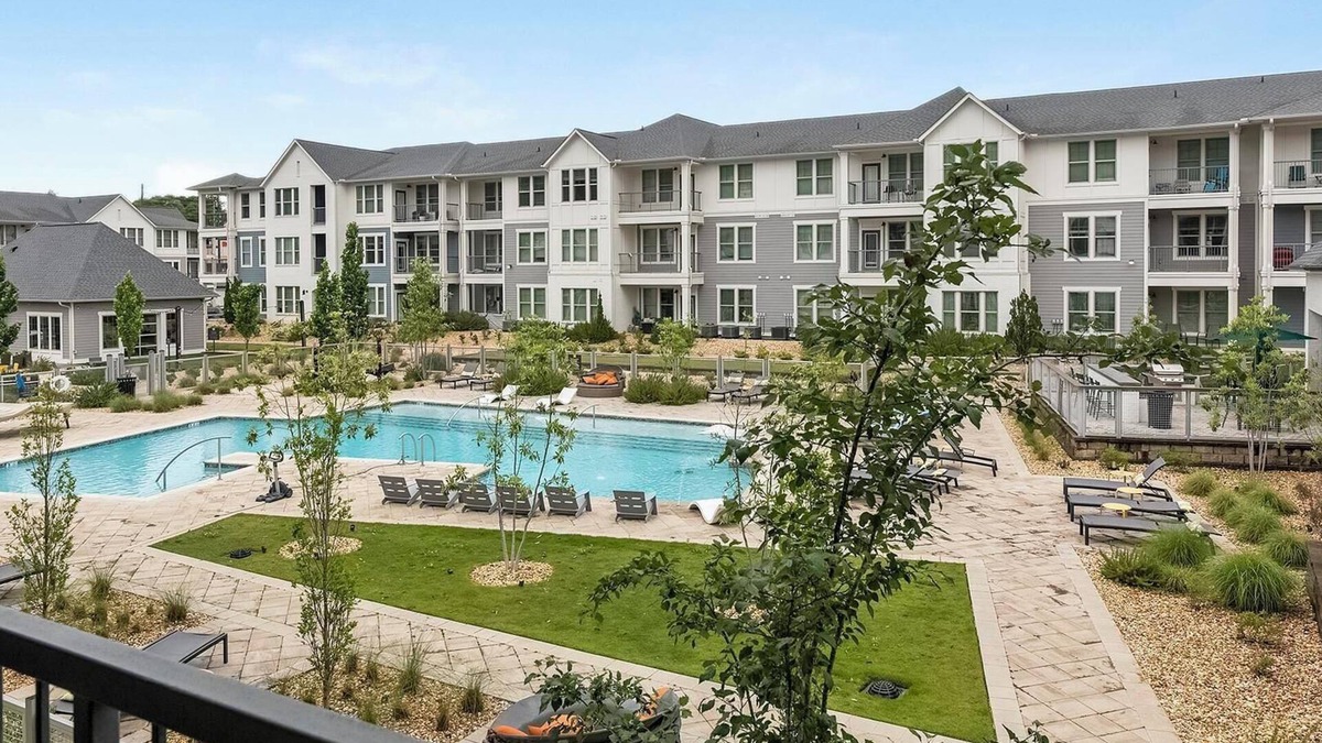 Sand Ridge Apartment | Landing | Modern 2BD, Clubhouse, Yoga Studio