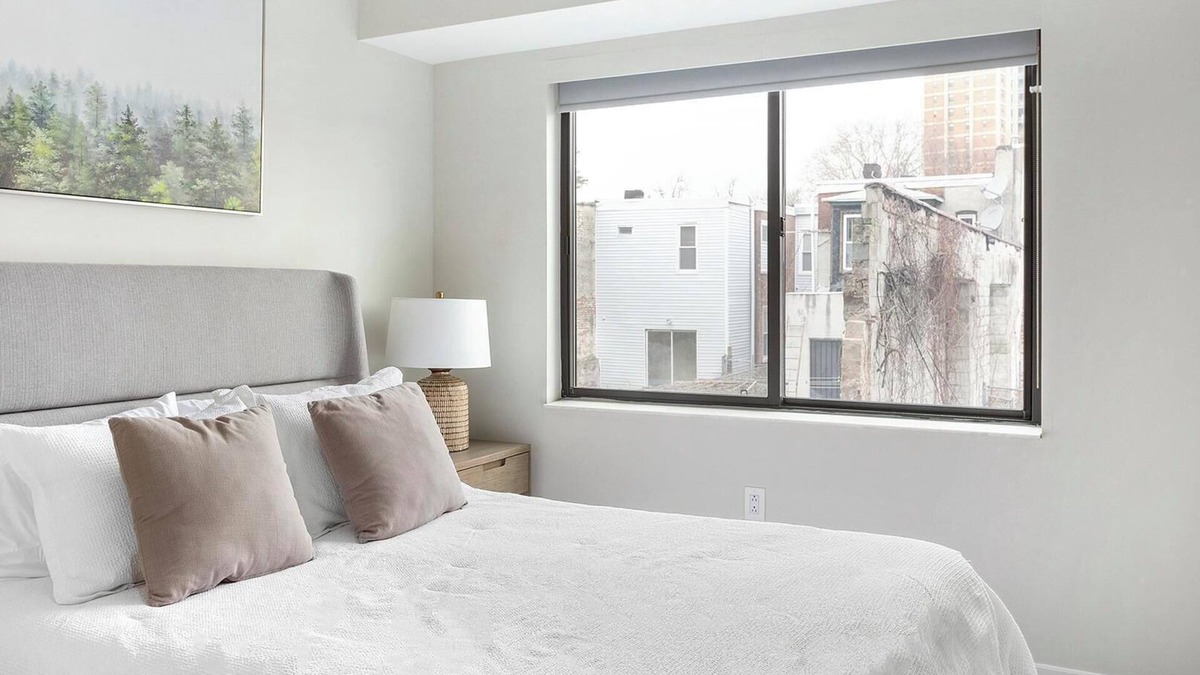Spruce Hill Apartment | Landing | Modern 2BD, Gym