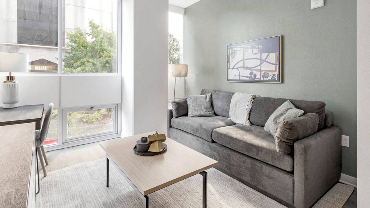 Five Points South Apartment | Landing | Modern Studio, Gym, Rooftop Lounge