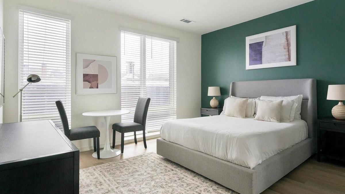 Durham Apartment | Landing | Modern Studio, Gym, Rooftop Lounge