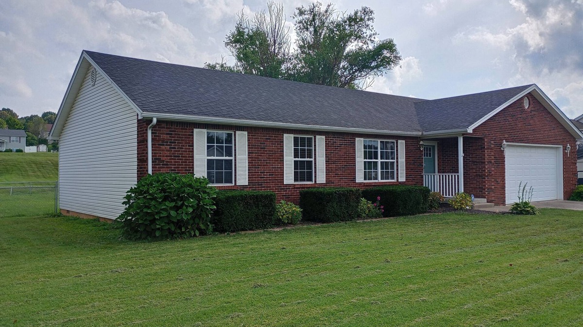 Vine Grove House | Landing Pad