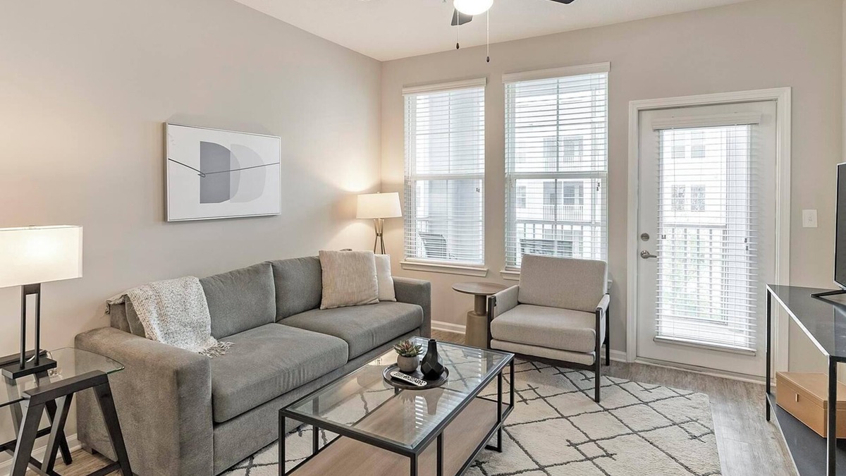 Land O' Lakes Apartment | Landing | Spectacular 2BD, Pool, Gym
